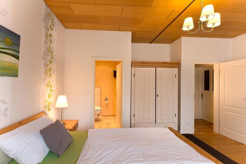 Zur Hessischen Schweiz Hotel Doernhagen Buitenkant foto
